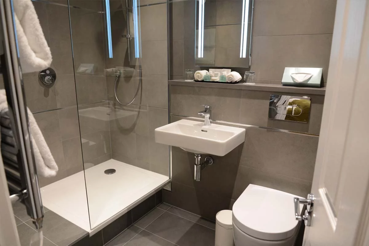 bathroom3