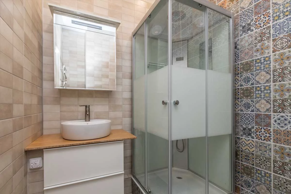bathroom4